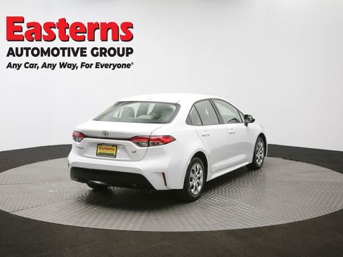 Used 2023 Toyota Corolla LE image 38