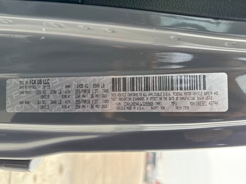 Used 2018 Jeep Wrangler Unlimited Sahara image 30