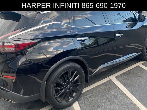 Used 2023 Nissan Murano SV w/ SV Midnight Edition Package image 3