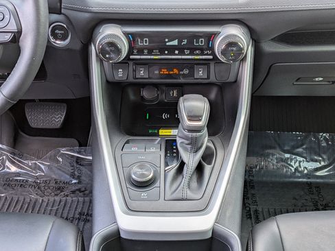 Used 2024 Toyota RAV4 XLE Premium w/ Weather Package image 21