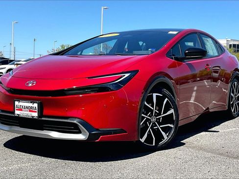 Used 2026 Toyota Prius Plug-In Hybrid w/ Limited Premium Package image 1