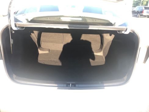 Certified 2025 Toyota Corolla LE FWD image 21