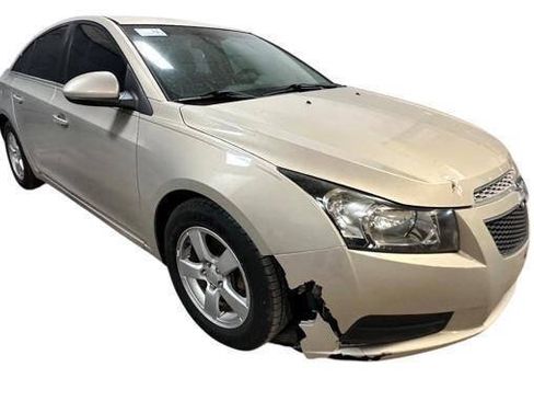 Used 2012 Chevrolet Cruze LT FWD image 8