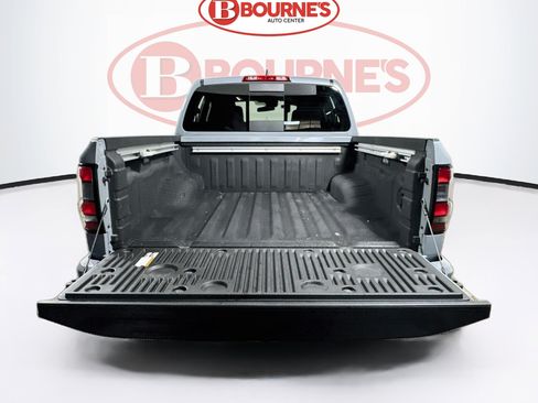 Used 2025 Nissan Frontier PRO-4X w/ Pro Convenience Package AWD/4WD image 26