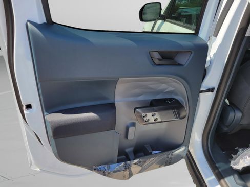 New 2026 Ford Maverick XL AWD/4WD image 24