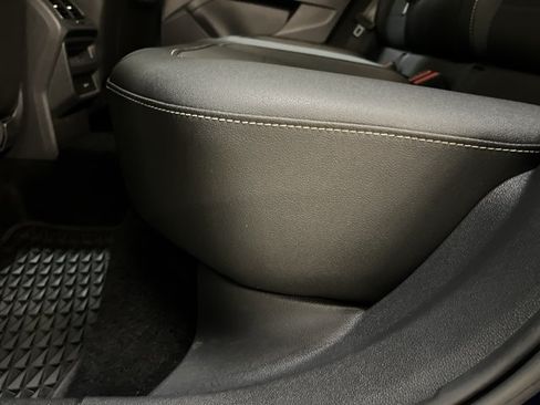 Certified 2023 Volkswagen Taos SE w/ Panoramic Sunroof Package FWD image 22