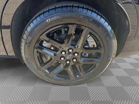 Certified 2025 Chevrolet Blazer RS w/ Driver Confidence II Package image 35