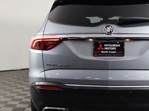 Used 2023 Buick Enclave Essence image 16