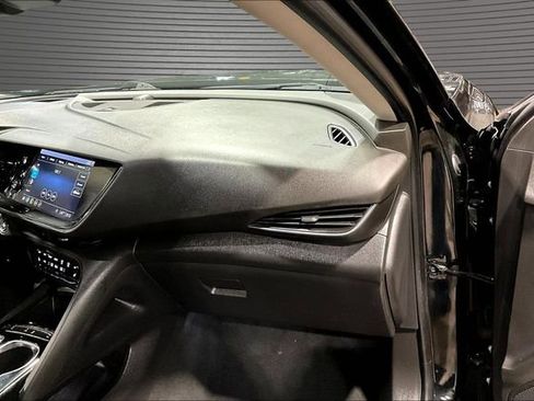 Used 2021 Buick Envision Essence w/ Technology Package I FWD image 23