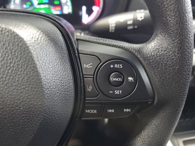 Certified 2025 Toyota RAV4 LE AWD/4WD image 21