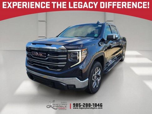 Used 2022 GMC Sierra 1500 SLT w/ SLT Premium Package AWD/4WD image 1