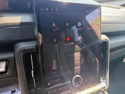 New 2026 GMC Yukon XL AT4 Ultimate AWD/4WD image 26