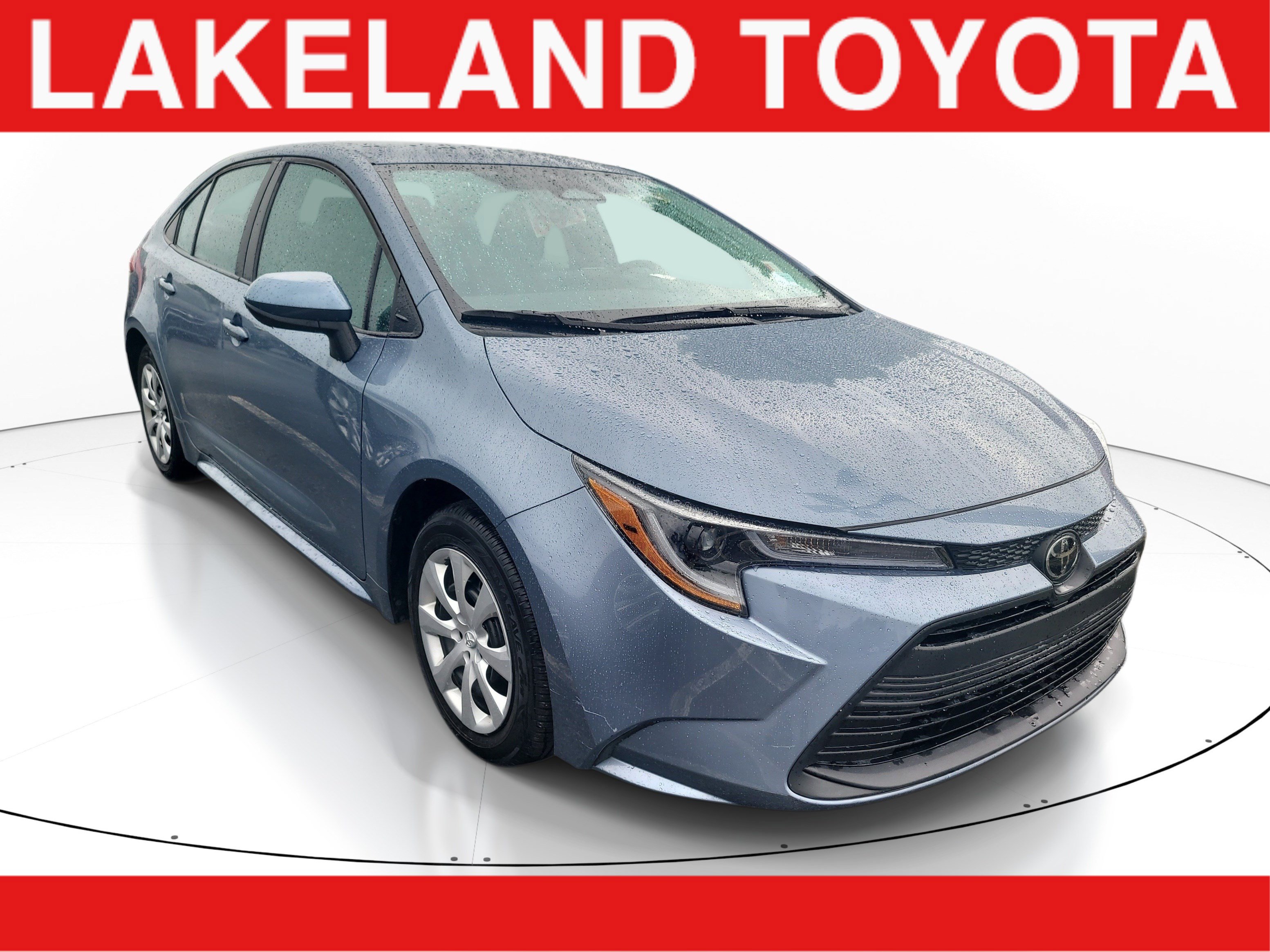 Used 2024 Toyota Corolla LE FWD image 1