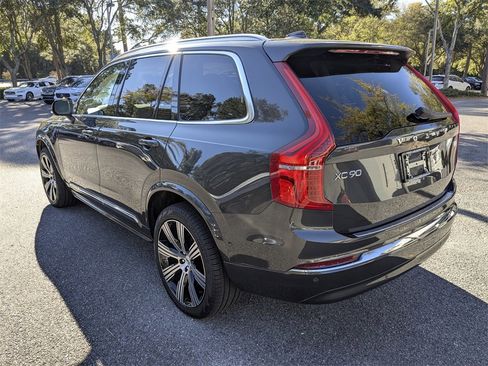 Certified 2024 Volvo XC90 T8 Plus w/ Protection Package Premier image 6