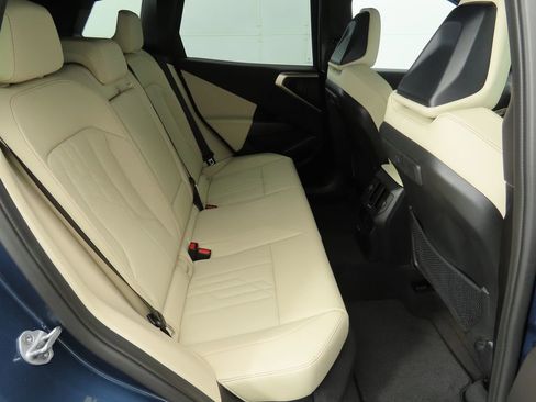 Certified 2025 BMW X3 xDrive30i w/ Premium Package image 23