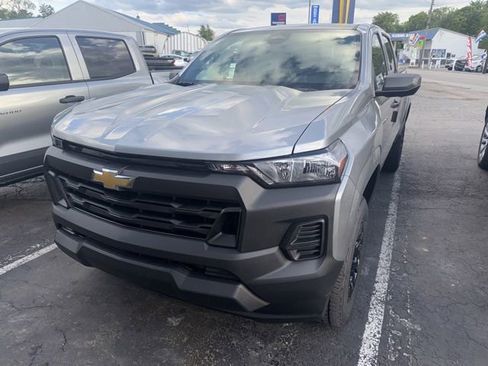 New 2026 Chevrolet Colorado W/T w/ WT Custom Package AWD/4WD image 2