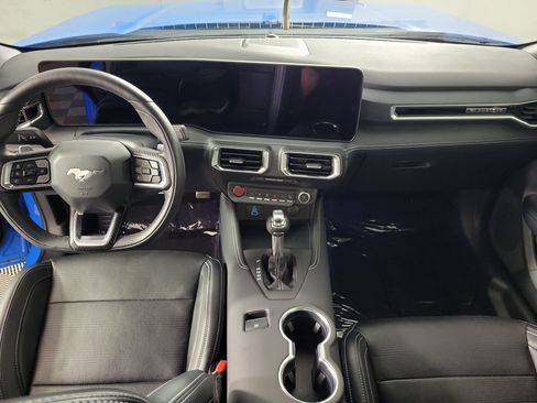 Used 2025 Ford Mustang GT Premium RWD image 11