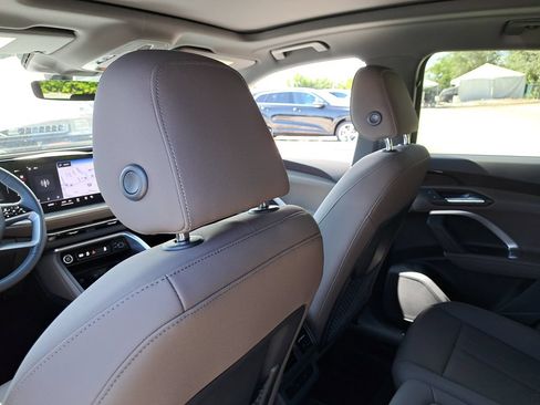 Used 2025 Audi Q5 Premium w/ Convenience Package AWD/4WD image 26