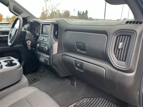 Certified 2022 Chevrolet Silverado 1500 Custom w/ LPO, Blackout Package image 26