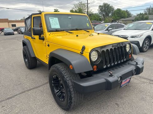 Used 2011 Jeep Wrangler Sport AWD/4WD image 4