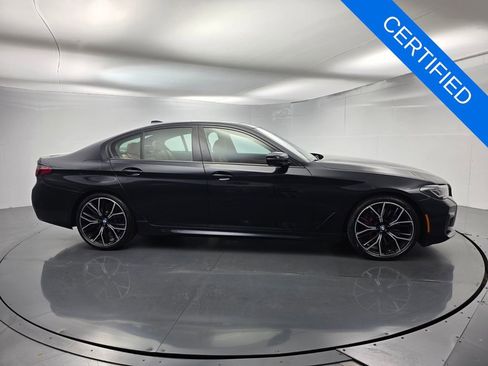Certified 2023 BMW 540i w/ M Sport Package RWD image 3