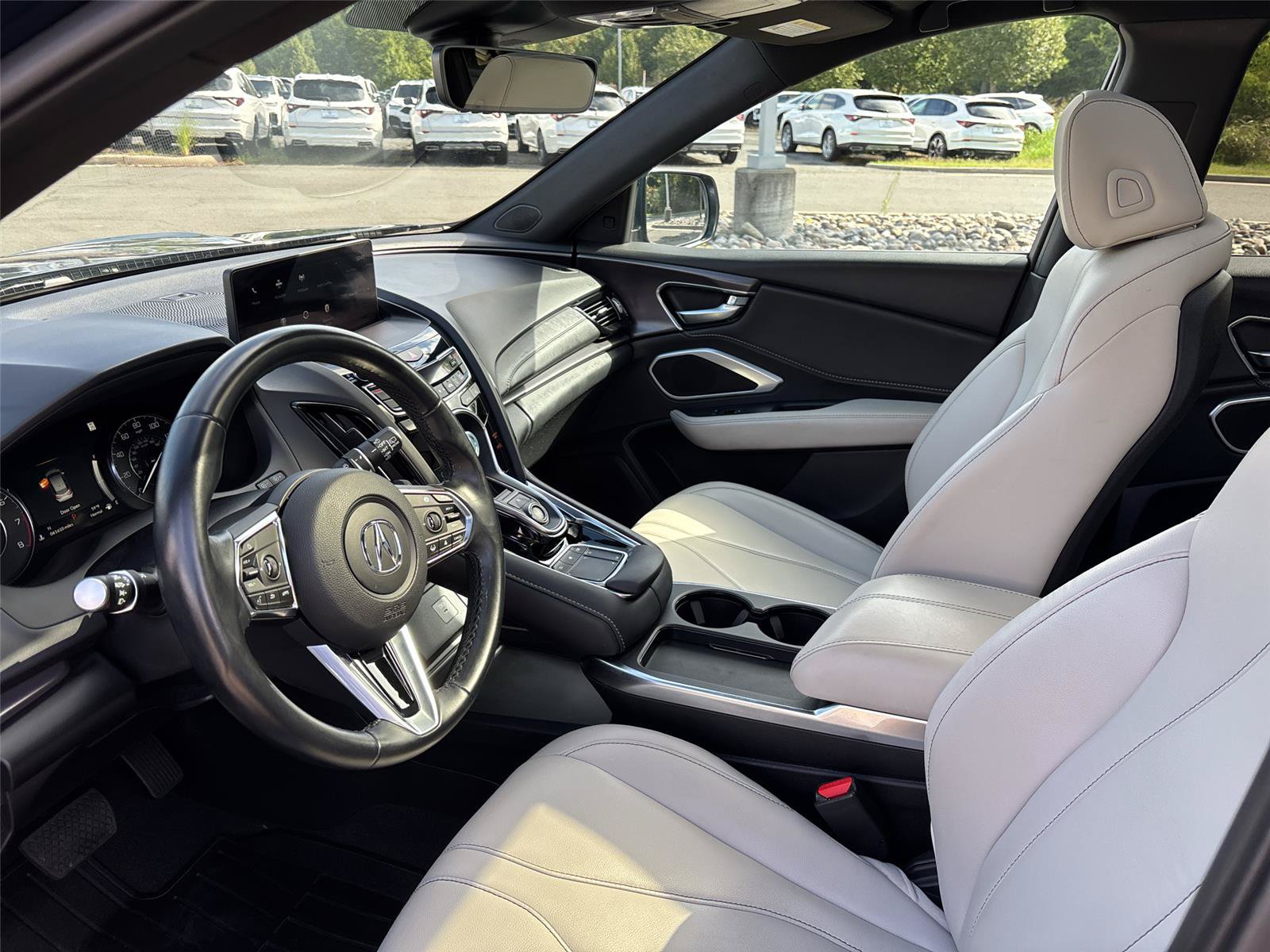 Certified 2025 Acura RDX SH-AWD image 22