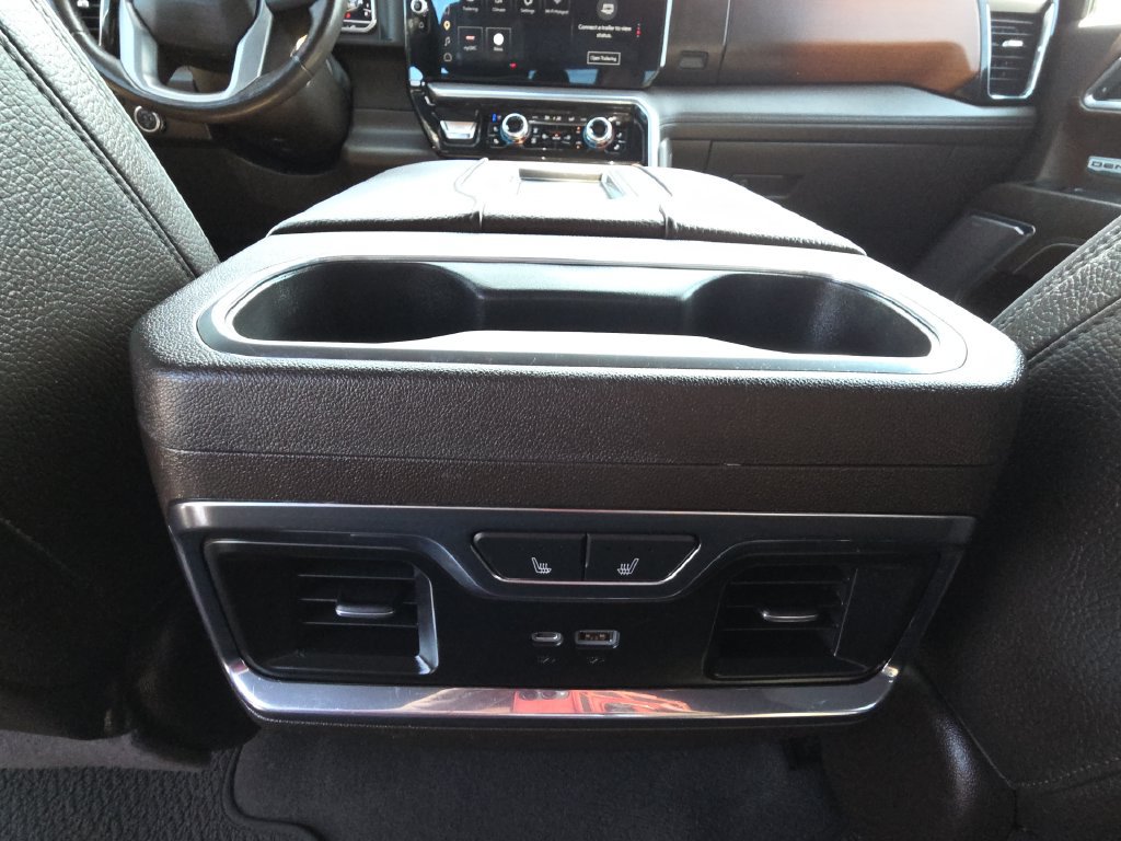 Used 2022 GMC Sierra 1500 Denali w/ Technology Package AWD/4WD image 34
