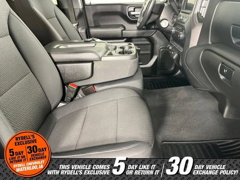 Used 2020 Chevrolet Silverado 1500 Custom Trail Boss w/ Custom Convenience Package AWD/4WD image 15