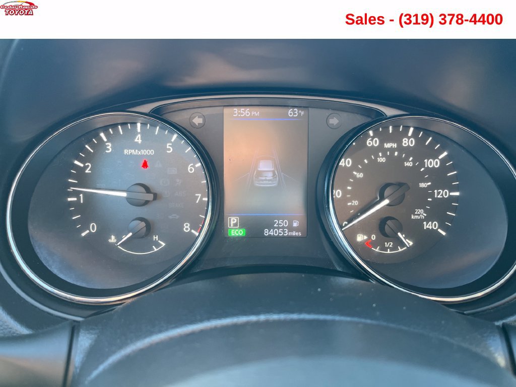 Used 2018 Nissan Rogue SL w/ Premium Package AWD/4WD image 11