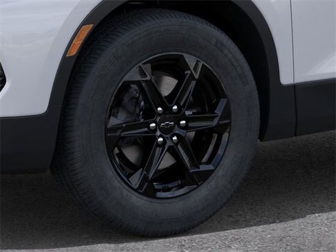 New 2026 Chevrolet Blazer LT w/ Convenience Package image 9
