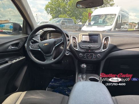 Used 2020 Chevrolet Equinox LT FWD image 12