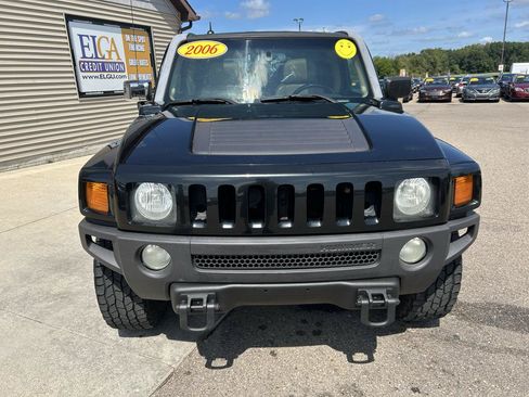 Used 2006 HUMMER H3 AWD/4WD image 2