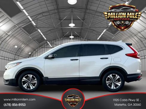Used 2018 Honda CR-V LX image 8
