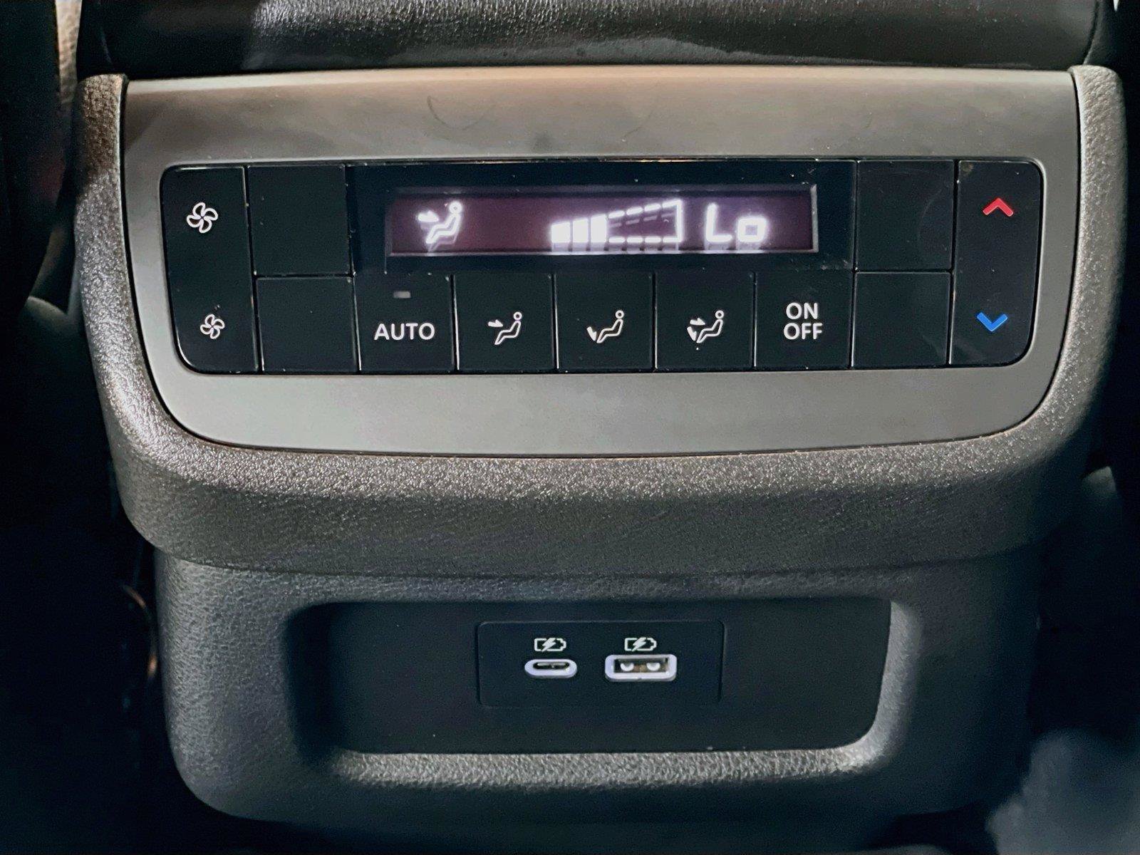Used 2025 Nissan Pathfinder Rock Creek AWD/4WD image 27