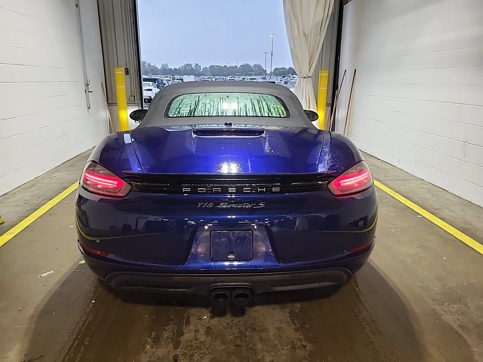 Used 2021 Porsche 718 Boxster S RWD image 5