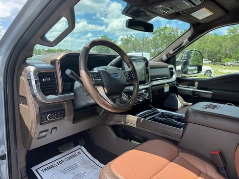 New 2026 Ford F250 King Ranch w/ Chrome Package AWD/4WD image 29