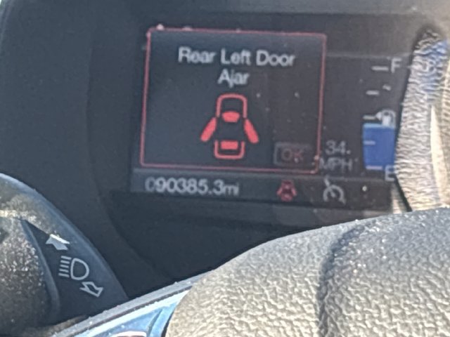 Used 2018 Ford Edge Titanium w/ Equipment Group 301A AWD/4WD image 17