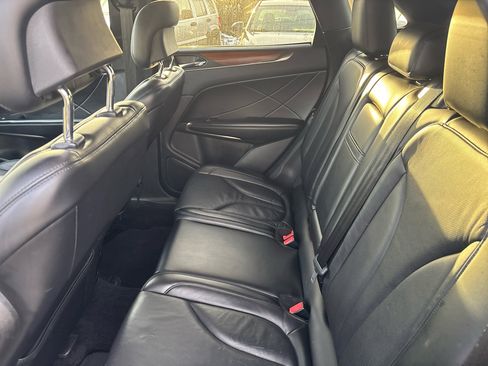 Used 2017 Lincoln MKC Reserve image 14