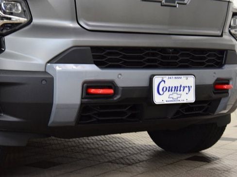 New 2026 Chevrolet Silverado EV Trail Boss w/ Premium Package image 13