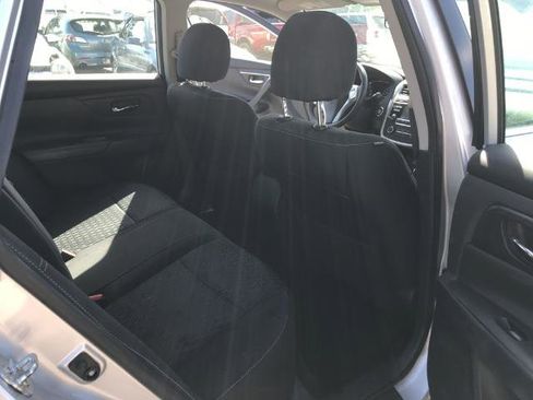 Used 2016 Nissan Altima 2.5 S w/ Power Driver Seat Package image 8
