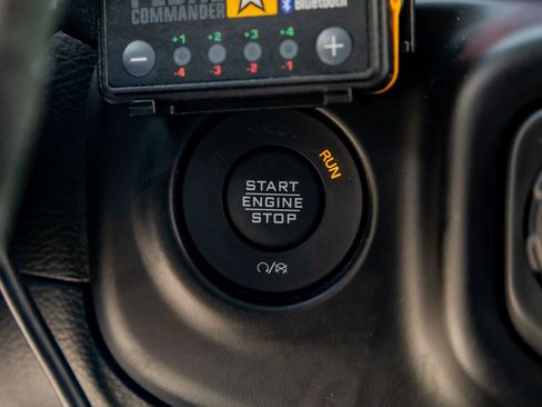 Used 2022 Jeep Gladiator Rubicon w/ LED Lighting Group image 22