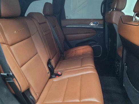 Used 2016 Jeep Grand Cherokee Summit w/ Platinum Series Group image 19