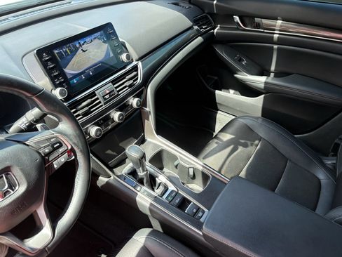 Certified 2021 Honda Accord Sport image 15