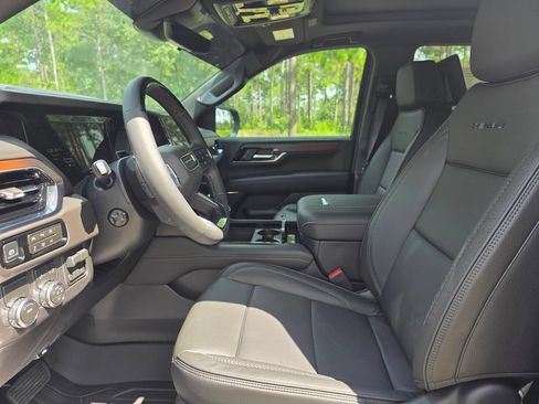 New 2026 GMC Yukon Denali w/ Advanced Technology Package RWD image 15