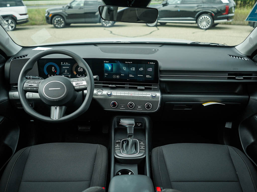 New 2027 Hyundai Kona SE AWD/4WD image 13
