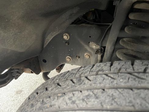 Used 2016 Ford F250 XL w/ Power Equipment Group image 17