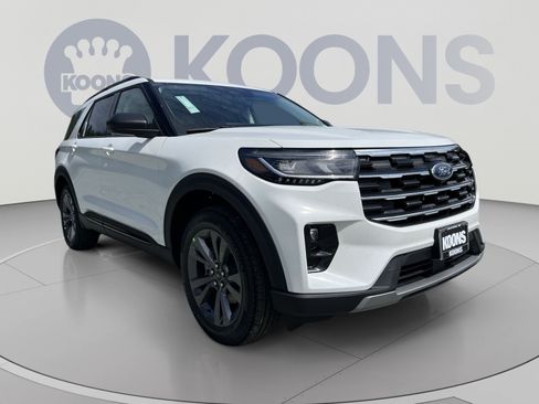 New 2026 Ford Explorer Active w/ Active Comfort Package AWD/4WD image 10