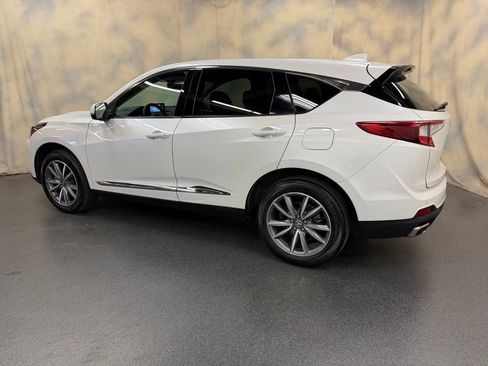 Used 2023 Acura RDX AWD w/ Technology Package image 4