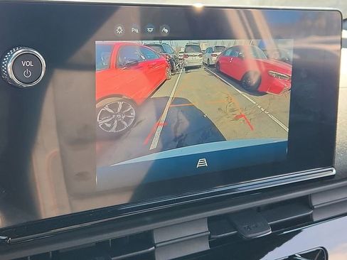 New 2026 Honda Prologue EX image 17