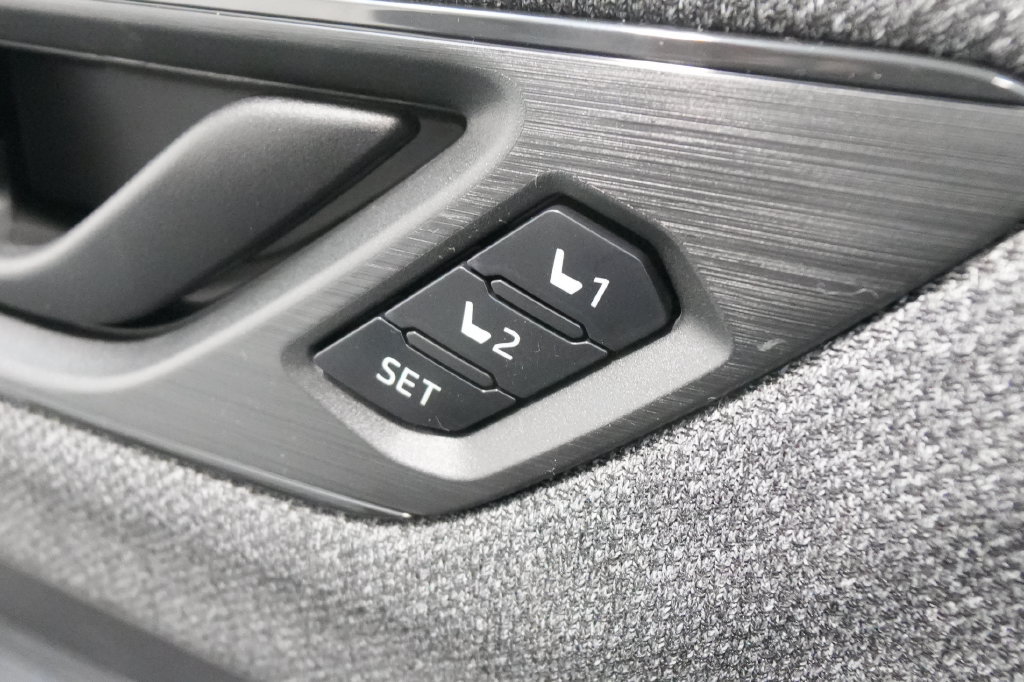 New 2026 Subaru Outback Limited AWD/4WD image 19